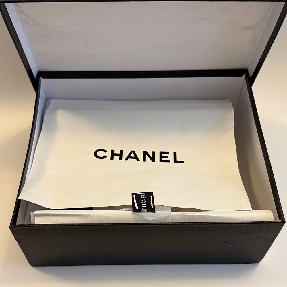 Chanel Low Top Suede Black and White Women’s Sneakers Size 39